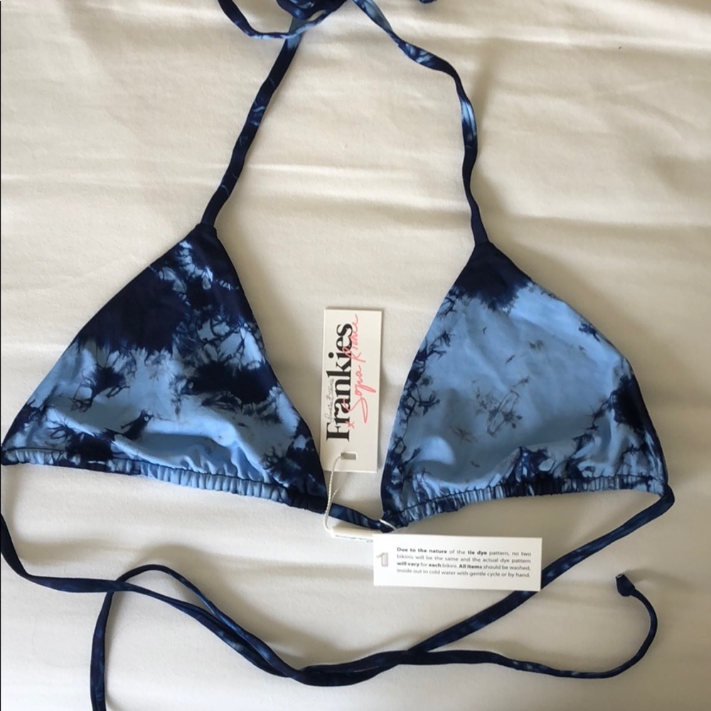 Frankies x Sofia Richie blue tie die top